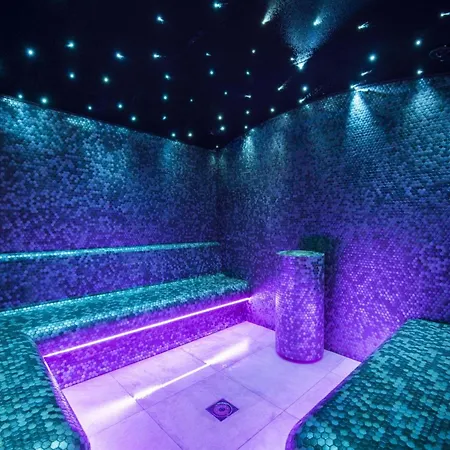 Chalet Elysium Oasis Tranquility Luxury شقة *